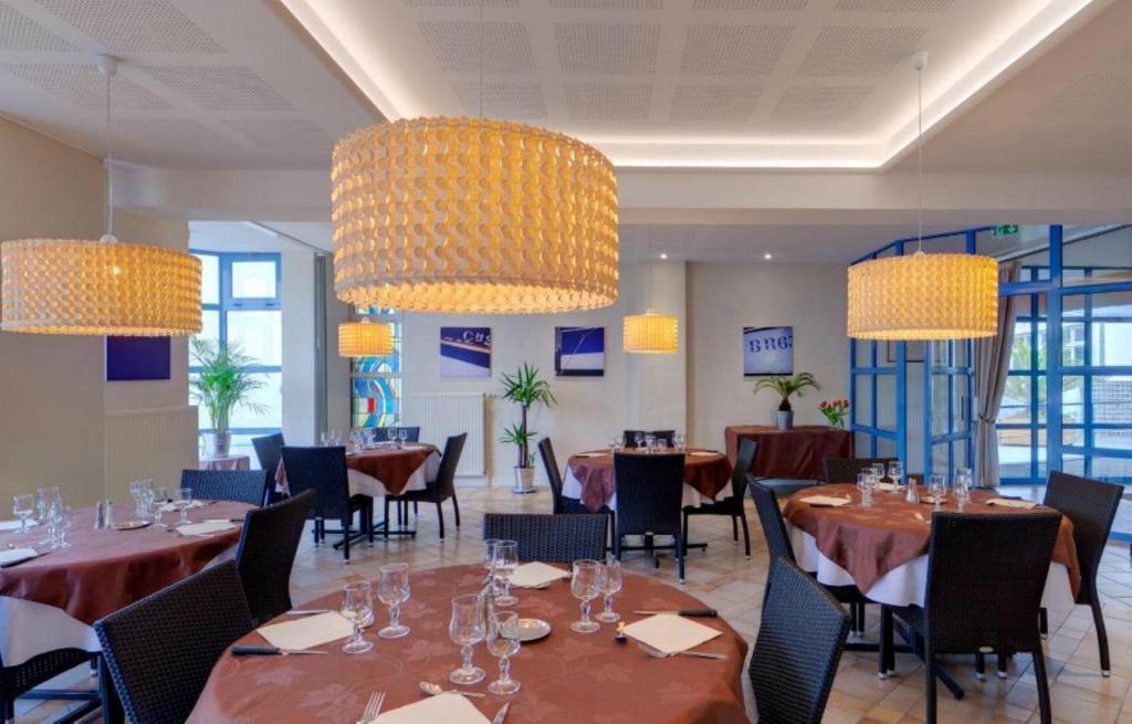 Hotel Les Residences D'Armor 杜瓦讷内 外观 照片